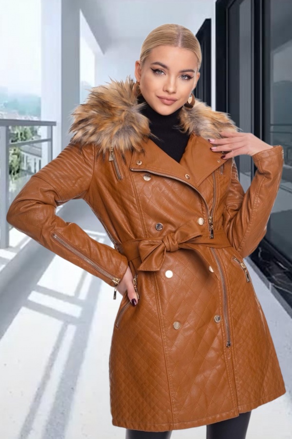 Fernanda steppelt kabát