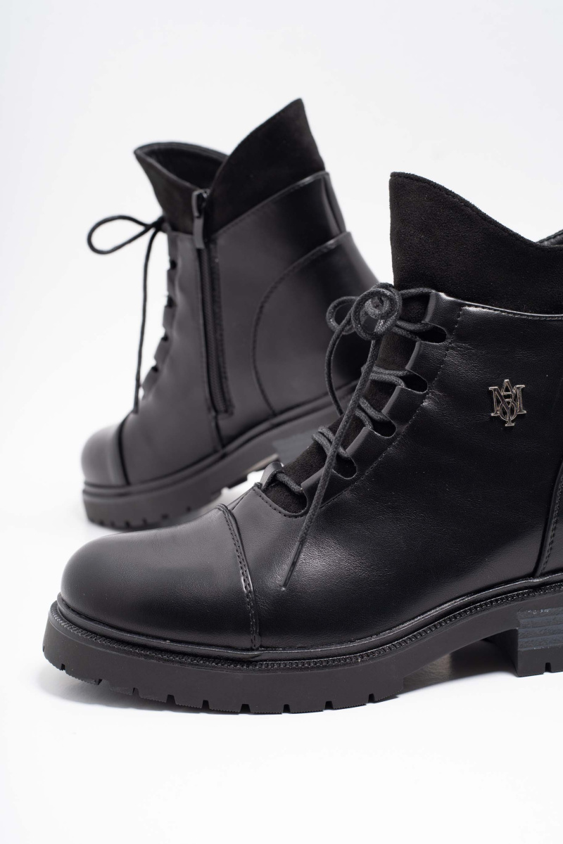 Matt műbőr bakancs 5208/ F