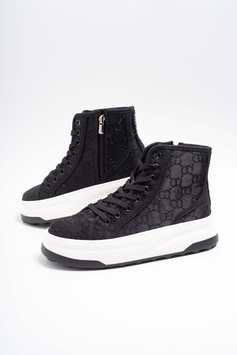 Emelt talpú bokacipő 5102/ F