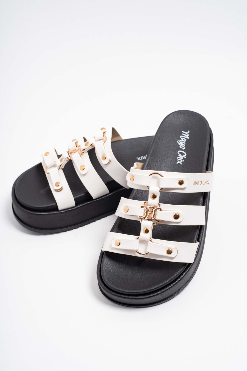 Emelt talpú papucs 5136 43449