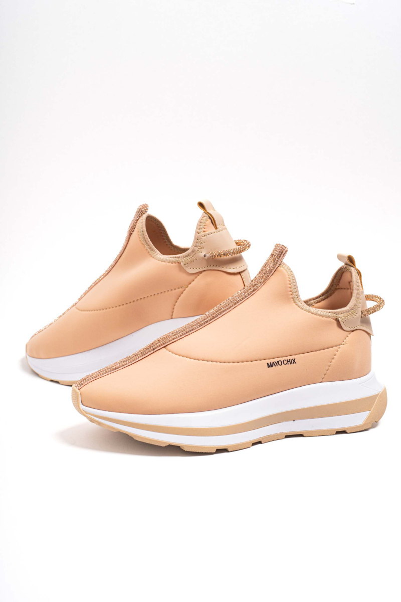 Emelt talpú sportcipő 5118/ F