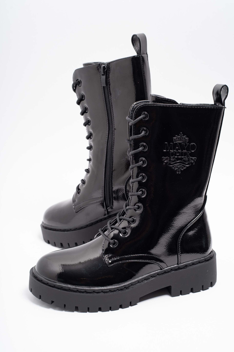 Lakk bakancs 5210/ F