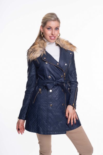 Fernanda steppelt kabát