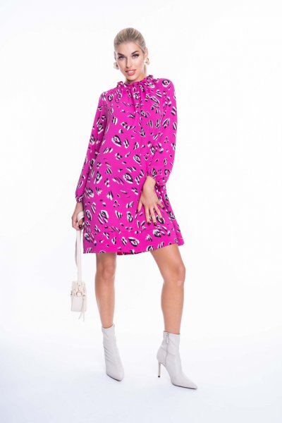 Kirgby ruha mintás [o]