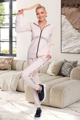 Como melegítő együttes/ F