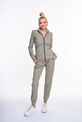 Como melegítő együttes/ F