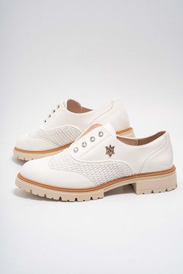 Fehér lakk félcipő 5116/ S