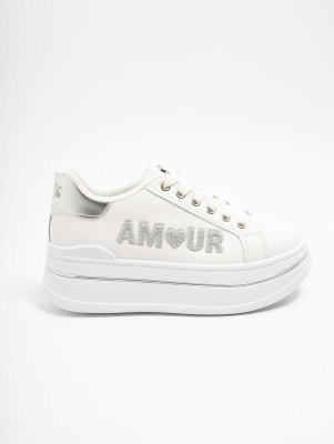 Fehér sportos fazonú cipő 5110/ S