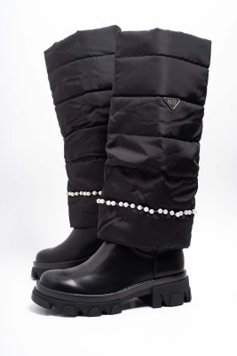 Fekete steppelt csizma 3239/ F