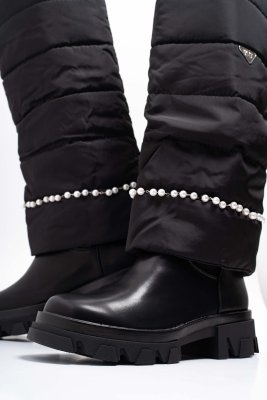 Fekete steppelt csizma 3239/ F