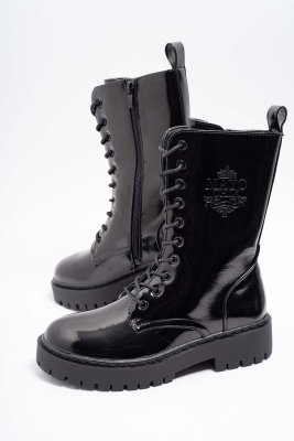 Lakk bakancs 5210/ F