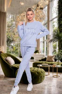 Play melegítő együttes/ S